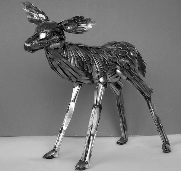 Scultura di Gary Hovey: cerbiatto